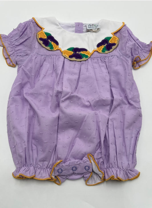 Girls Swiss Dot King Cake Appliqué Bubble