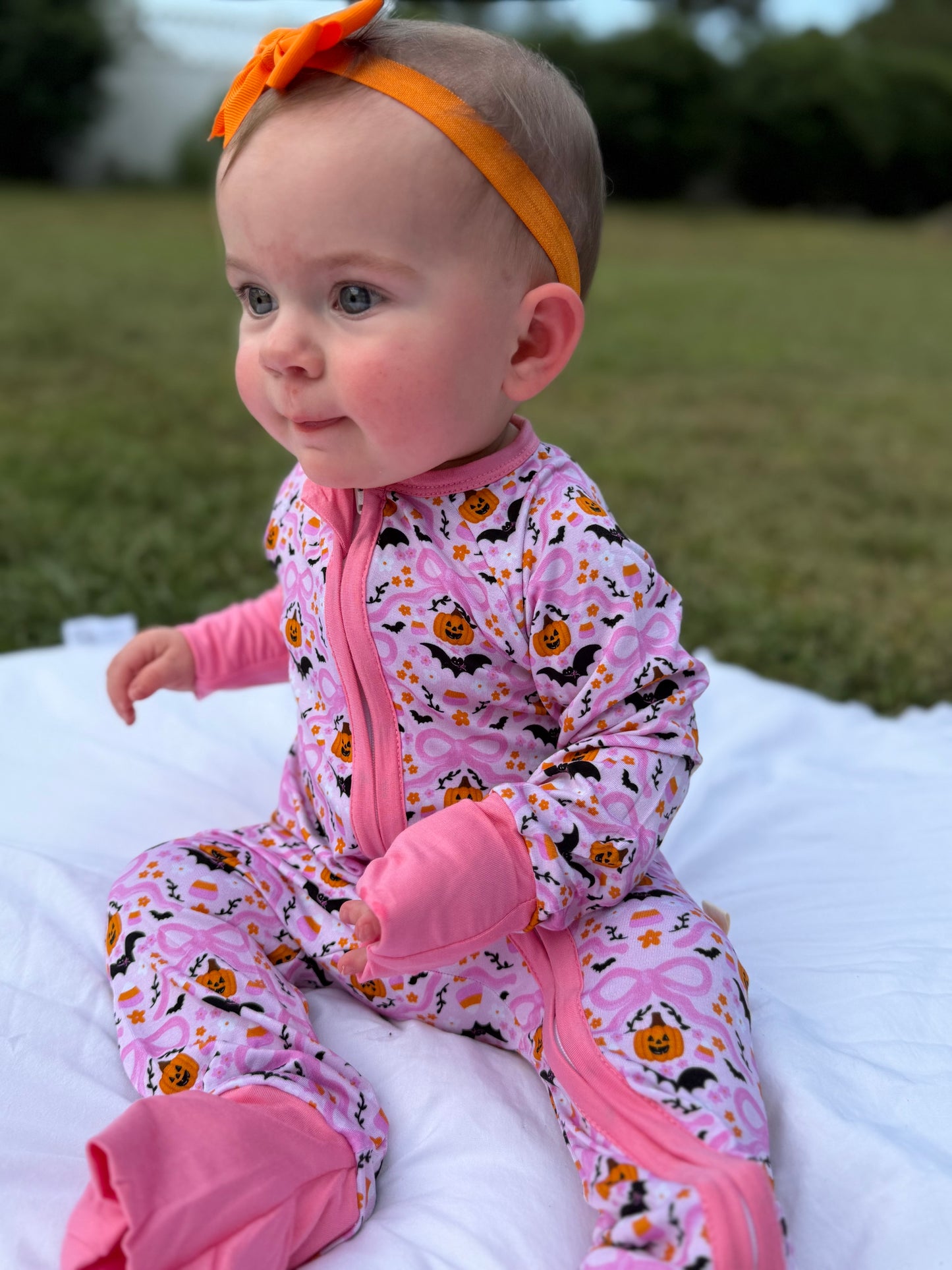 Batty for Bows Zippy