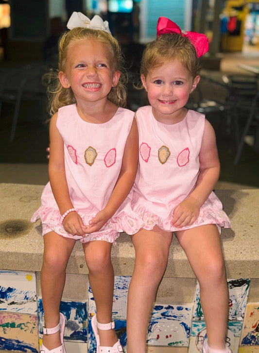 Girls Pink Oyster Set