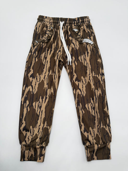 RUFFLE POCKET PANTS